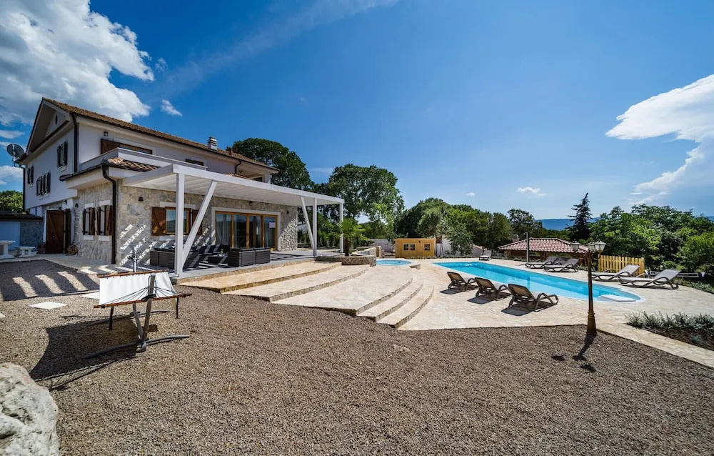 Amazing Home in Krk With Sauna, Wifi and 4 Bedrooms