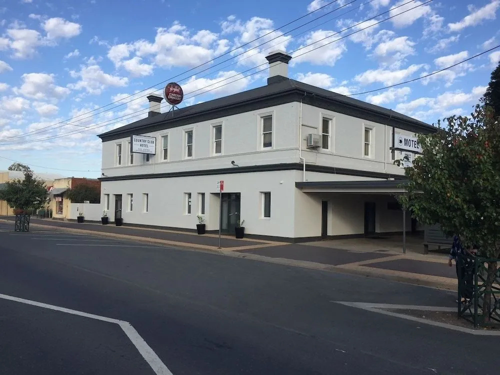 Finley Country Club Hotel Motel