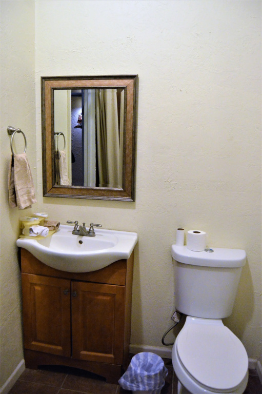 Holly Inn Suites