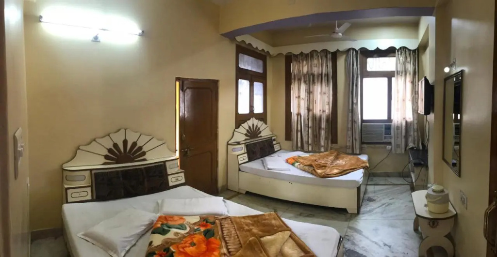 Hotel Shree Jee Darshan