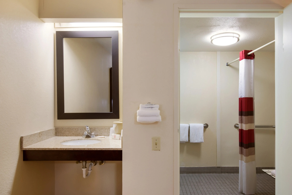 Red Roof Inn Grand Rapids Airport