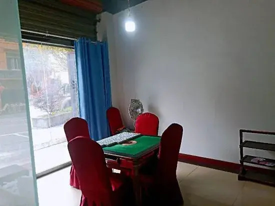 Hailuogou Pinshan Hotel