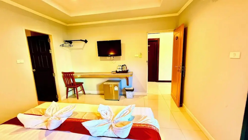 KS Residence Patong