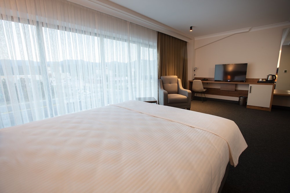 VALENT OTEL BUSINESS