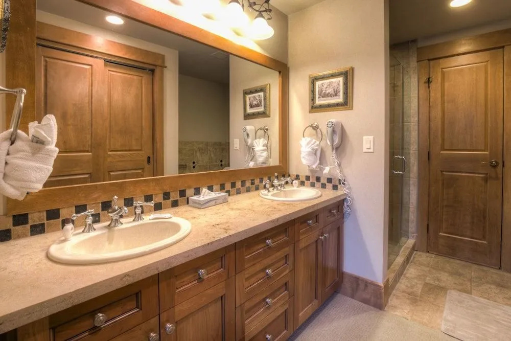 Lone Eagle #3017 - 1 Br Condo