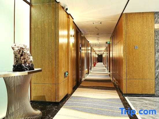 Yichun Yuhao Business Hotel