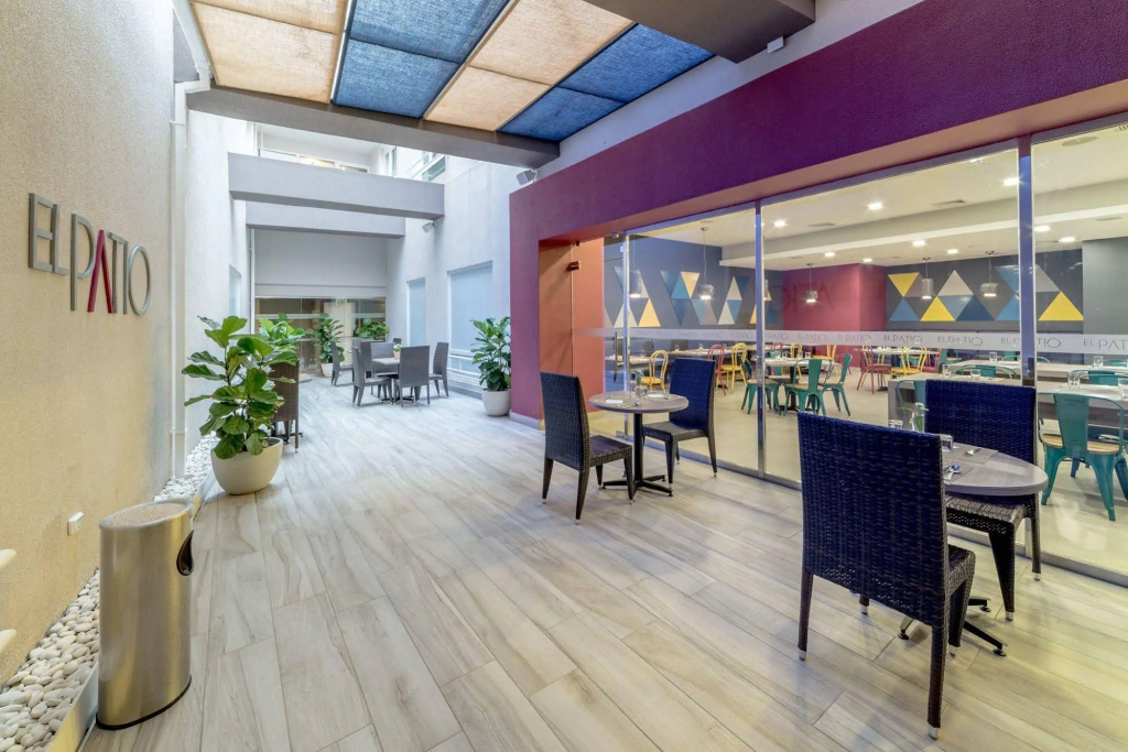 Novus Plaza Hodelpa