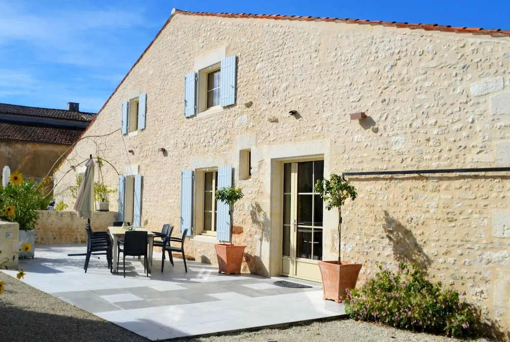 House With 4 Bedrooms in Cabariot, With Furnished Garden and Wifi - 22