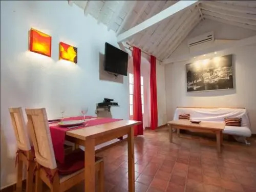 Livingtarifa Apartamento Maui