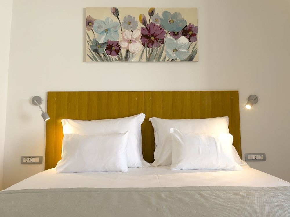 Beach Residences Caroline