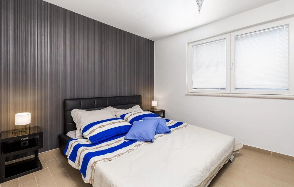 Stunning Apartment in Palit With Wifi and 1 Bedrooms