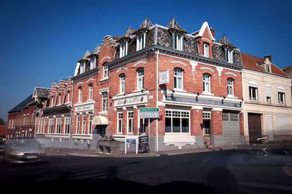 Logis - Hostellerie & Restaurant du Marché