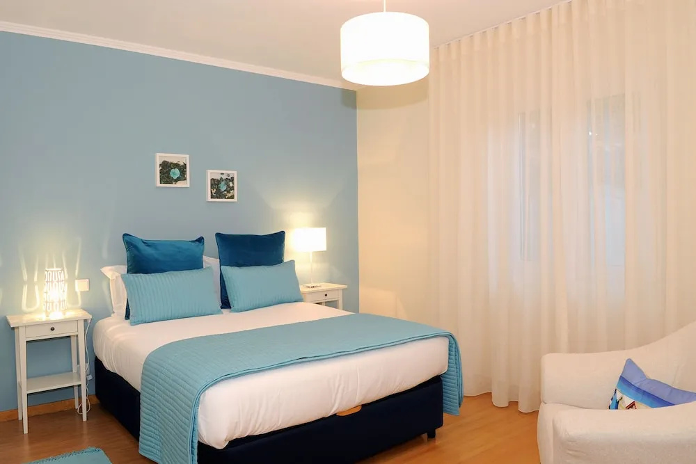 Vila do Vale by MHM