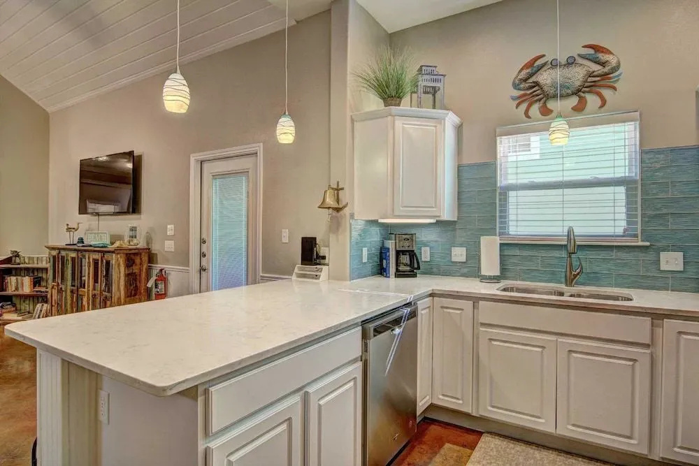Happy Harbor - 3 Br Condo