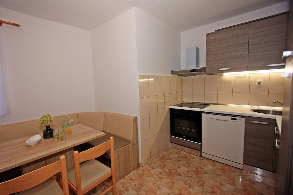 Apartments Jakšić - Žile