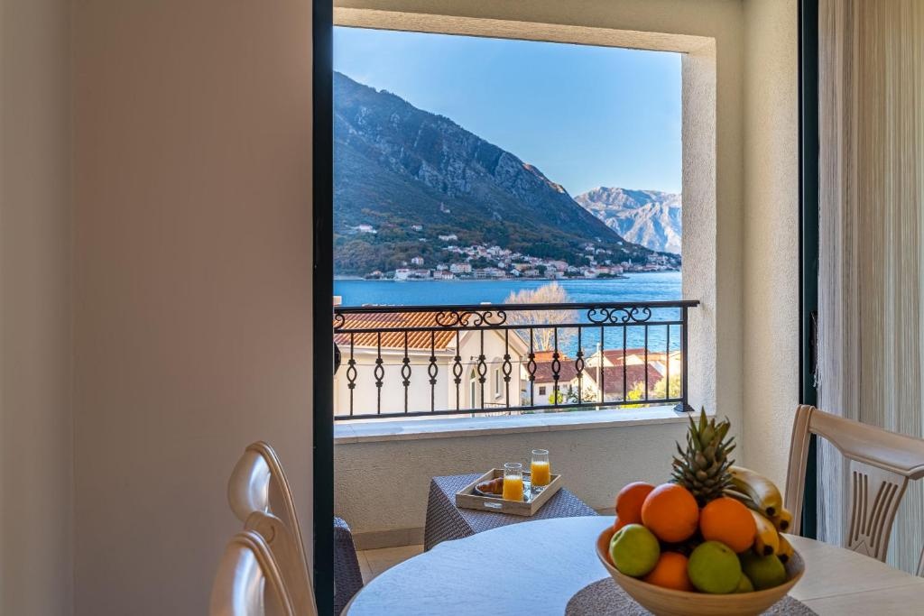 Boka View Luxury Suite - With free Garage Parking
