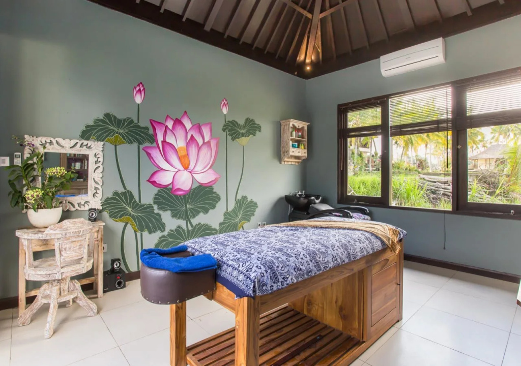 Solo Villas & Retreat