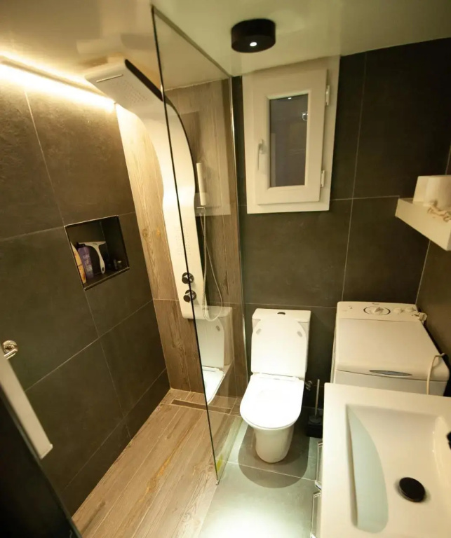 Premium GaLeRia 4A