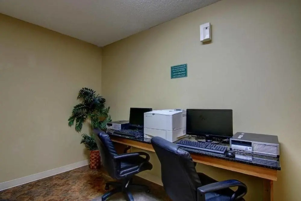 InTown Suites Extended Stay Marietta GA - Roswell Rd