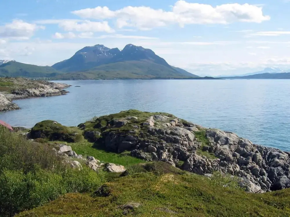 7 Person Holiday Home in Stonglandseidet