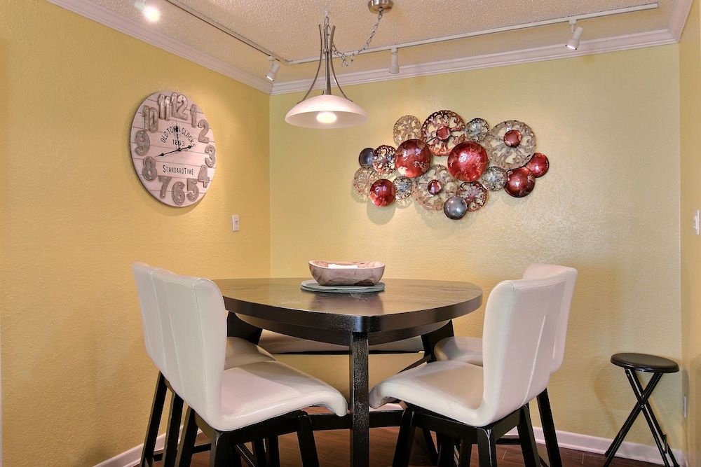 Seaside Delight - 2 Br condo