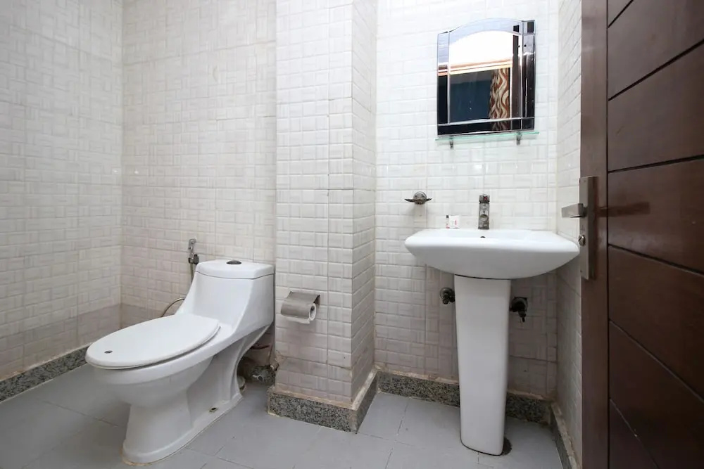 The Metro Star Hotel, Jasol