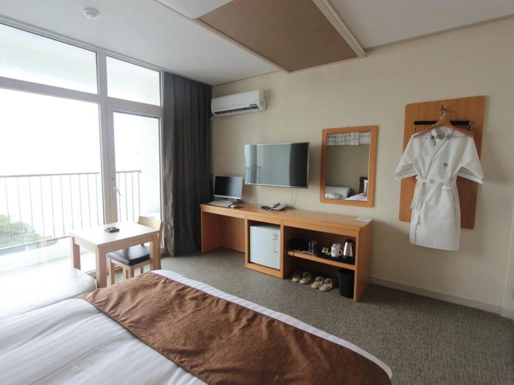 The Van Hotel
