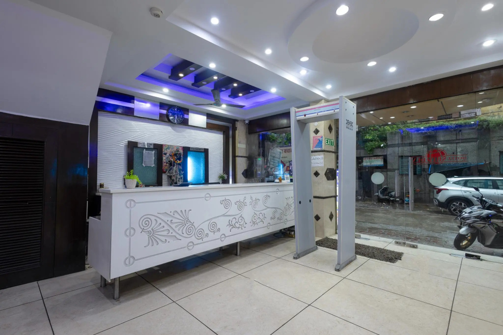 Fabhotel Shivdev International