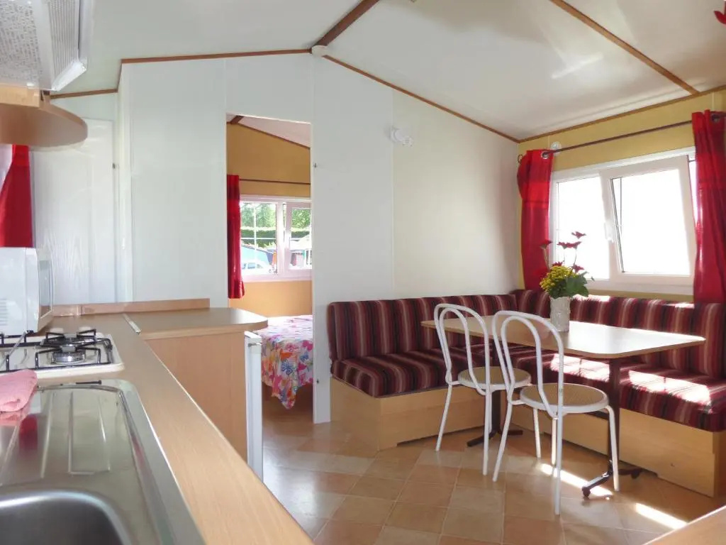 Altogold Swiss Holidays At Manor Farm 5*