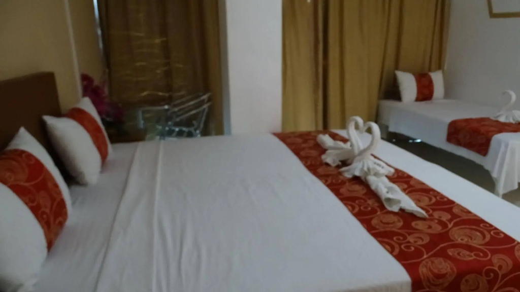 Hypertek Hotel