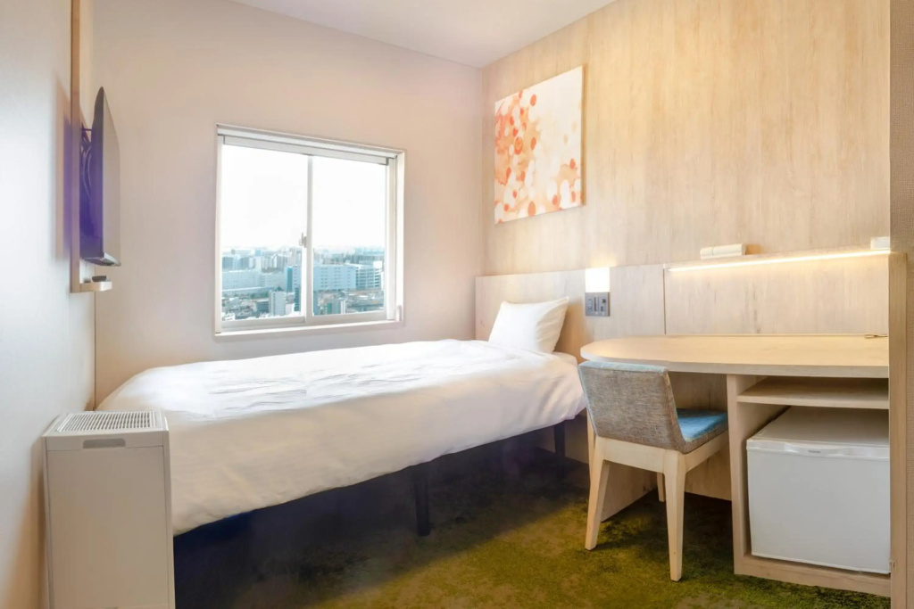 Ours Inn Hankyu