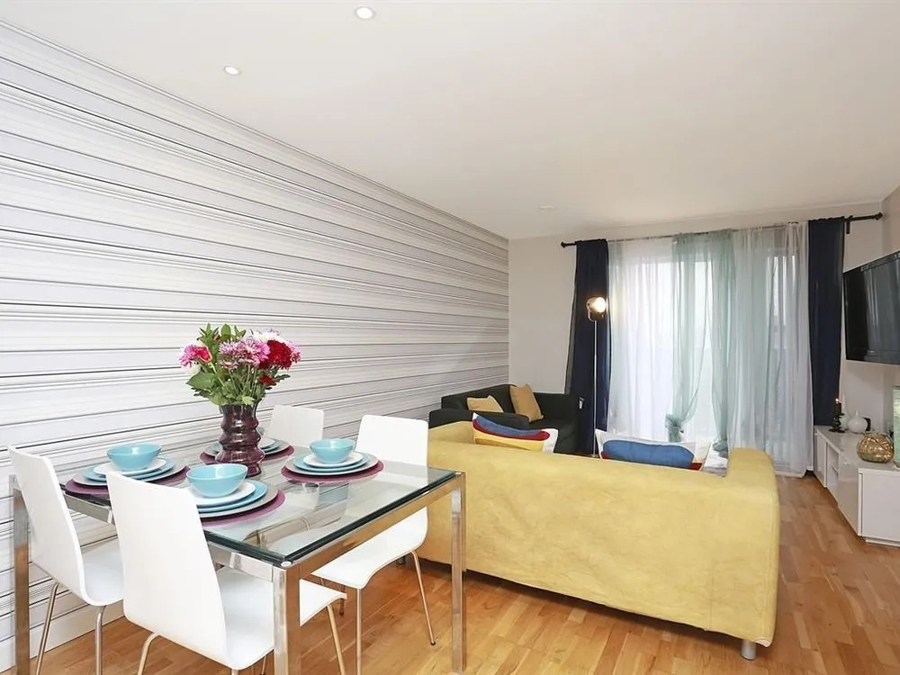 Deluxe Tower Bridge Apartment