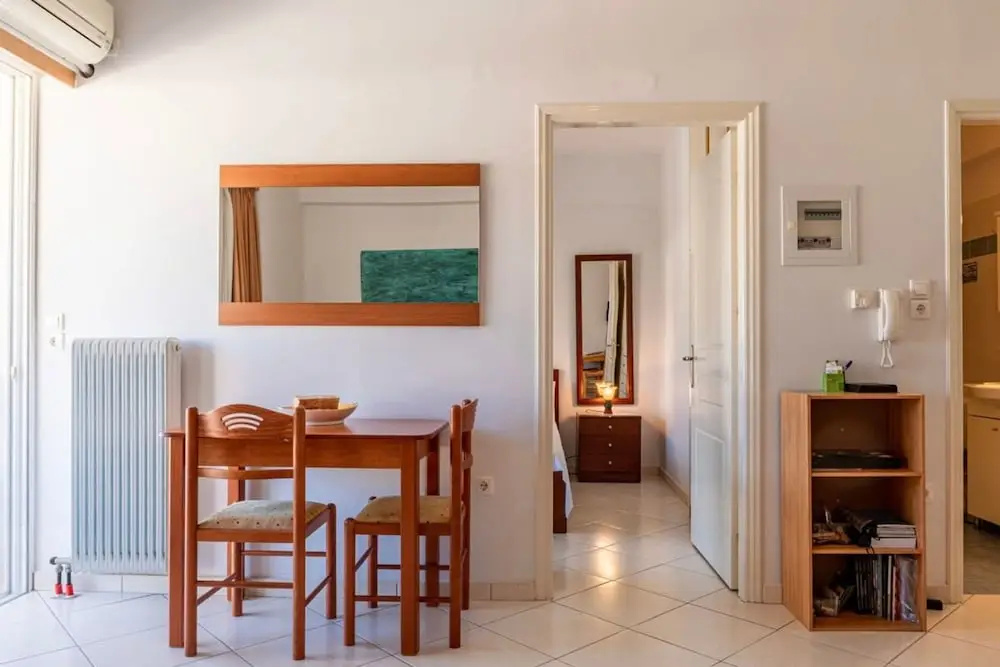 Comfy Beach Flat 10min to the City Center