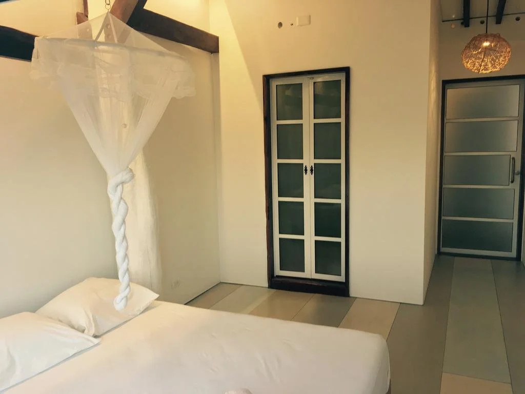 The Yak Lake House - Hostal Bacalar