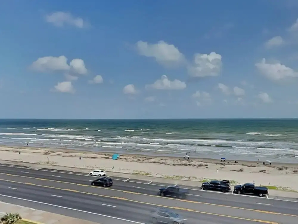 Sunny Sands by Ryson Vacation Rentals