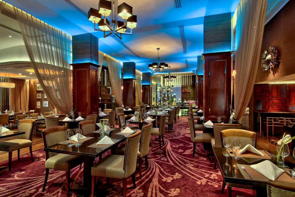 Radisson Suites Bangkok Sukhumvit