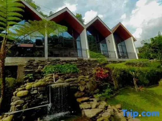 Kampung Karuhun Eco Green Park Sumedang