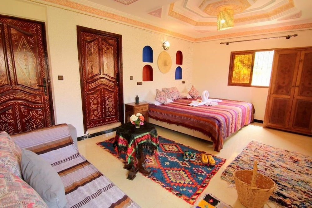 riad jnane karma