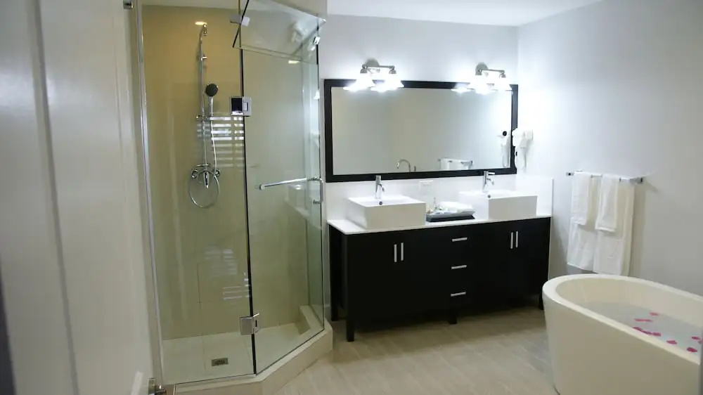 The Marina Village 2 & 3 Bedroom Condo's