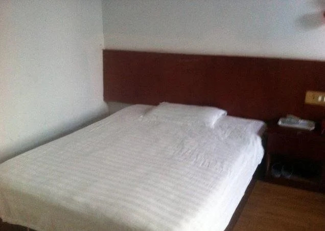Zhongxiang Hongdu Hotel