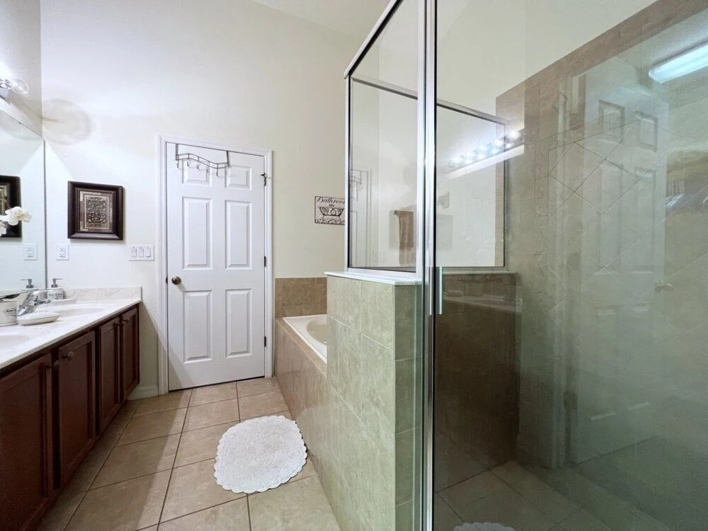 Cozy 4 Bed 3 Bath Pool Hm with Game Room-4450NP home