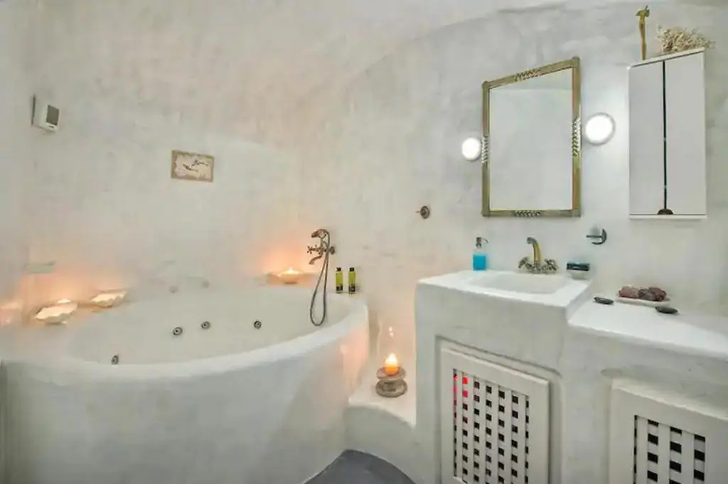 Superb 4-bedrooms Villa with private pool