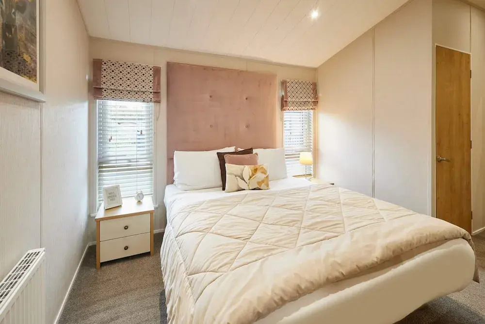 Host Stay Kinship Lodge