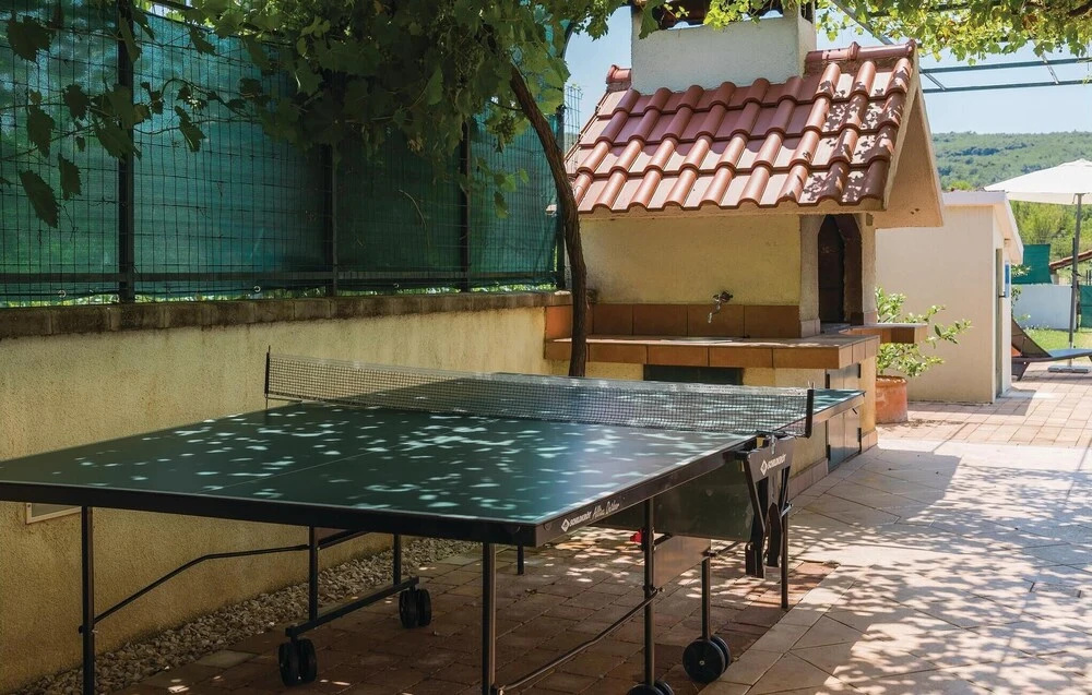 Awesome Home in Dubrava With Wifi and 4 Bedrooms
