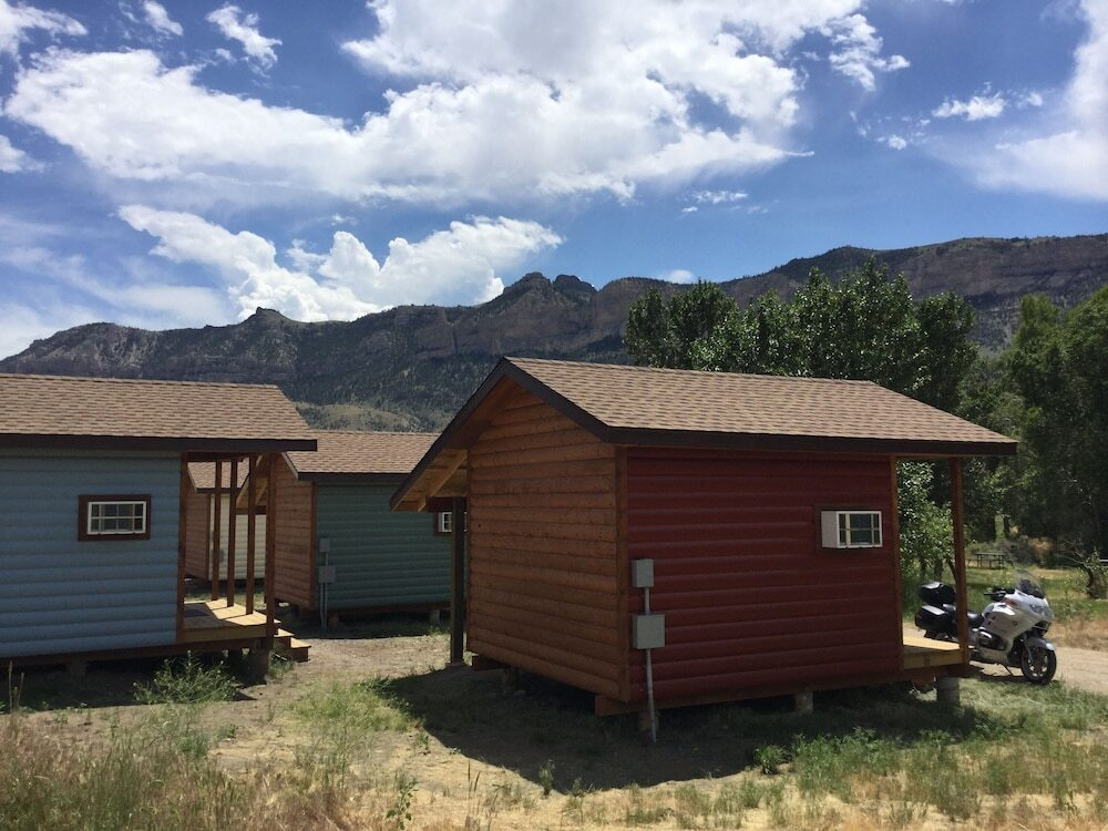 Wheels of Wonderment Twin Cabin 1