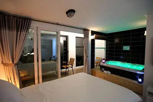Yesu Nochedelmar Pension