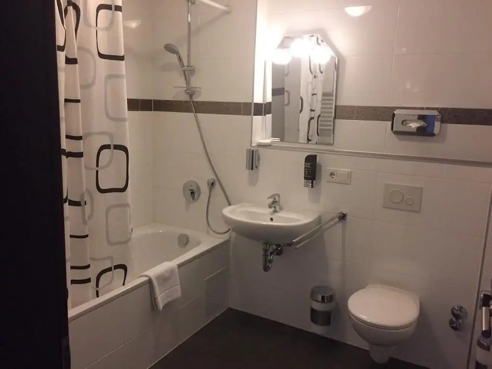 MEININGER Hotel Frankfurt Main / Airport