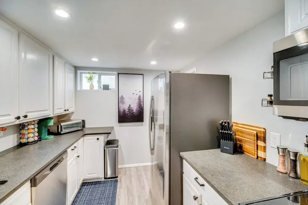 Colorado Springs Apt w/ Private Hot Tub