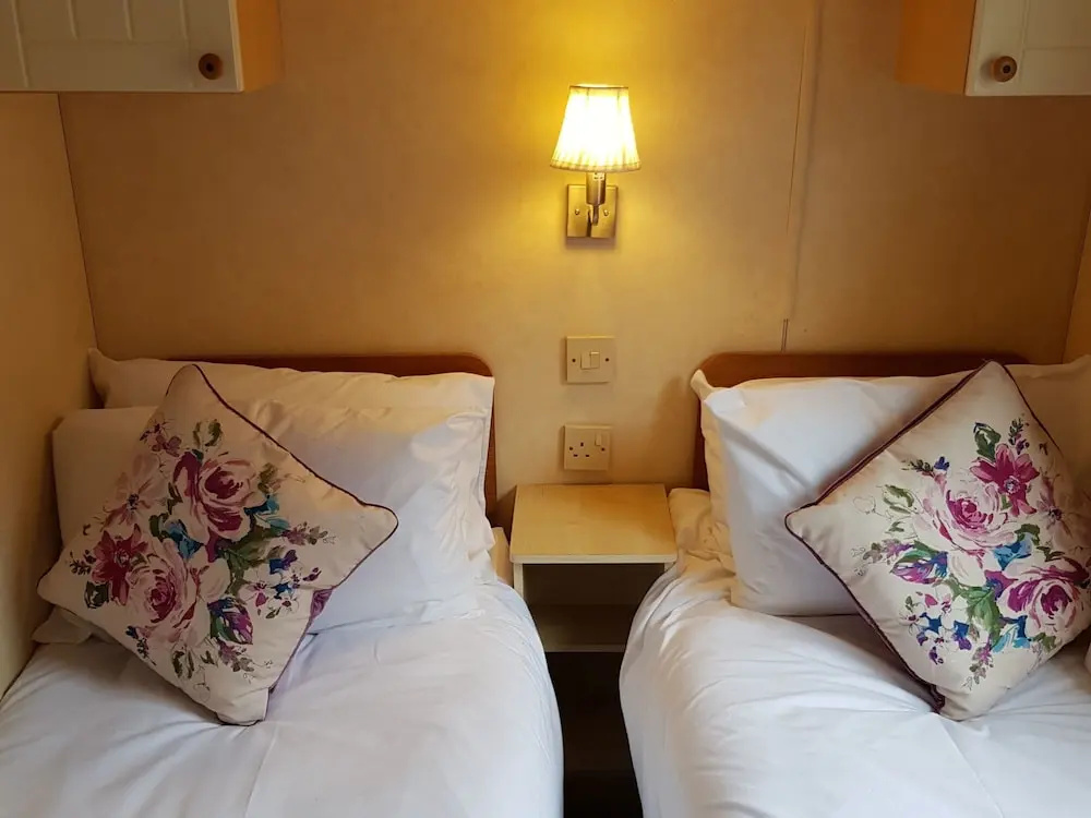 Pitch & Canvas - Self Catering at Broad Oak Farm