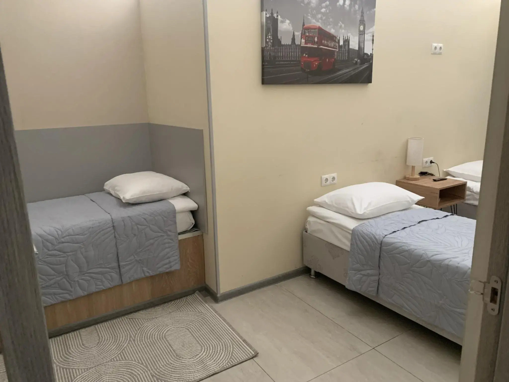 Three Rooms (Три румс)